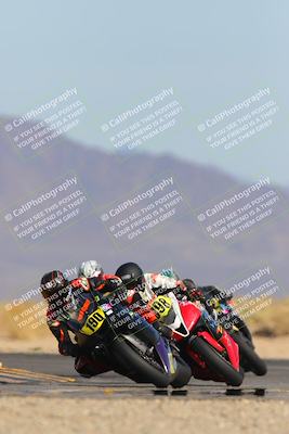 media/Mar-22-2025-CVMA (Sat) [[462c0ffedb]]/Race 13-Amateur Supersport Middleweight/